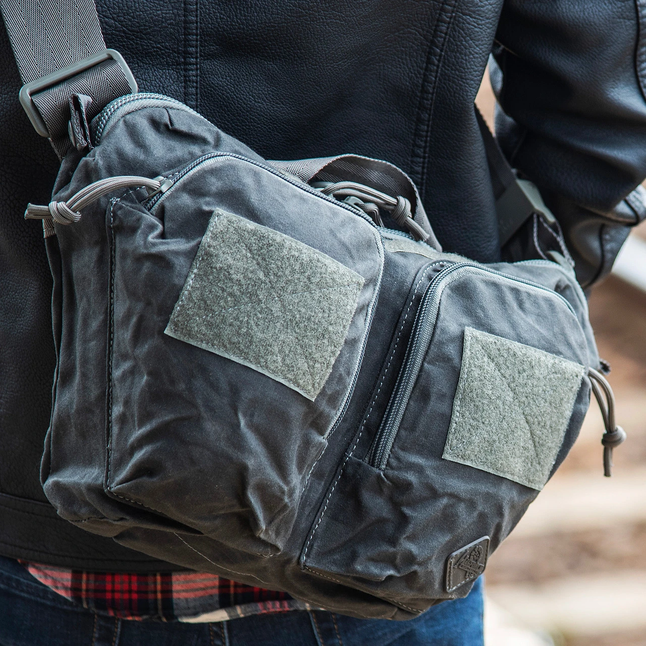 Magforce Aries Cross Body Waxed Canvas Bag - Image 11