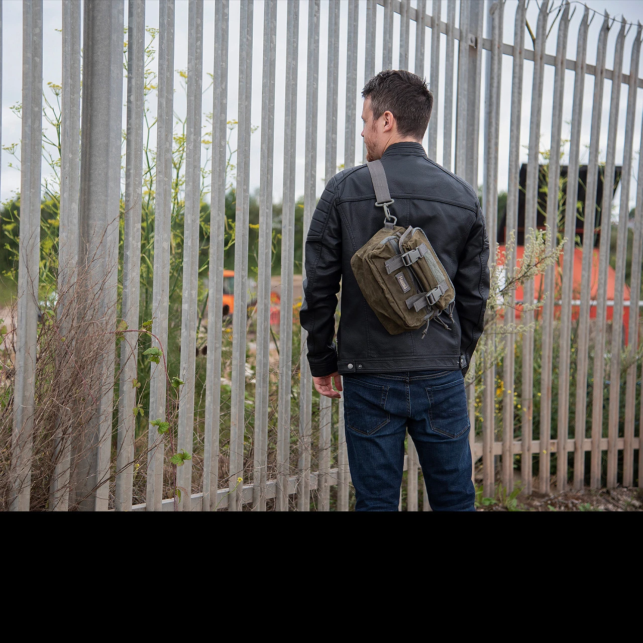 Magforce Survivor Shoulder Bag Waxed Canvas - Image 7