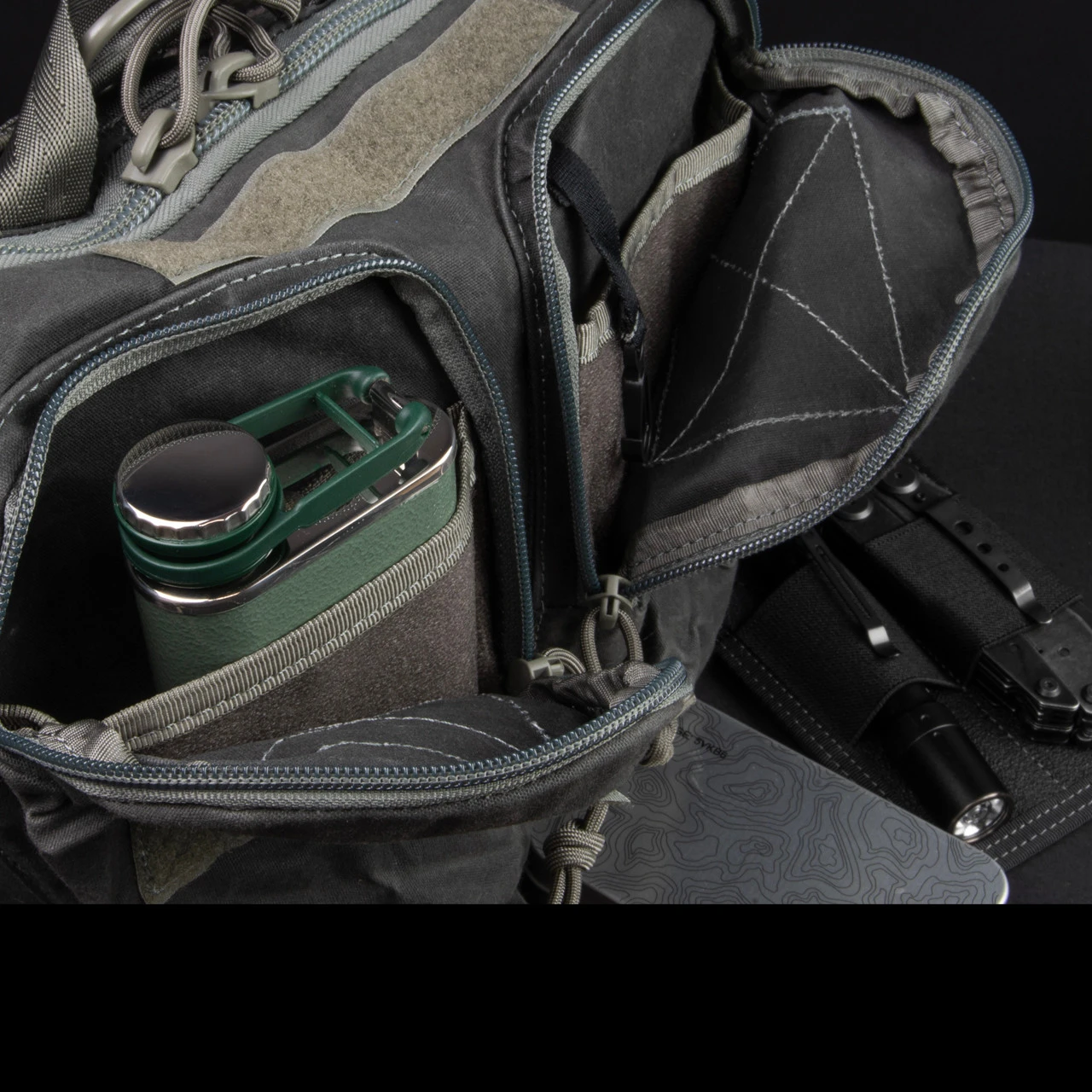 Magforce Aries Cross Body Waxed Canvas Bag - Image 2