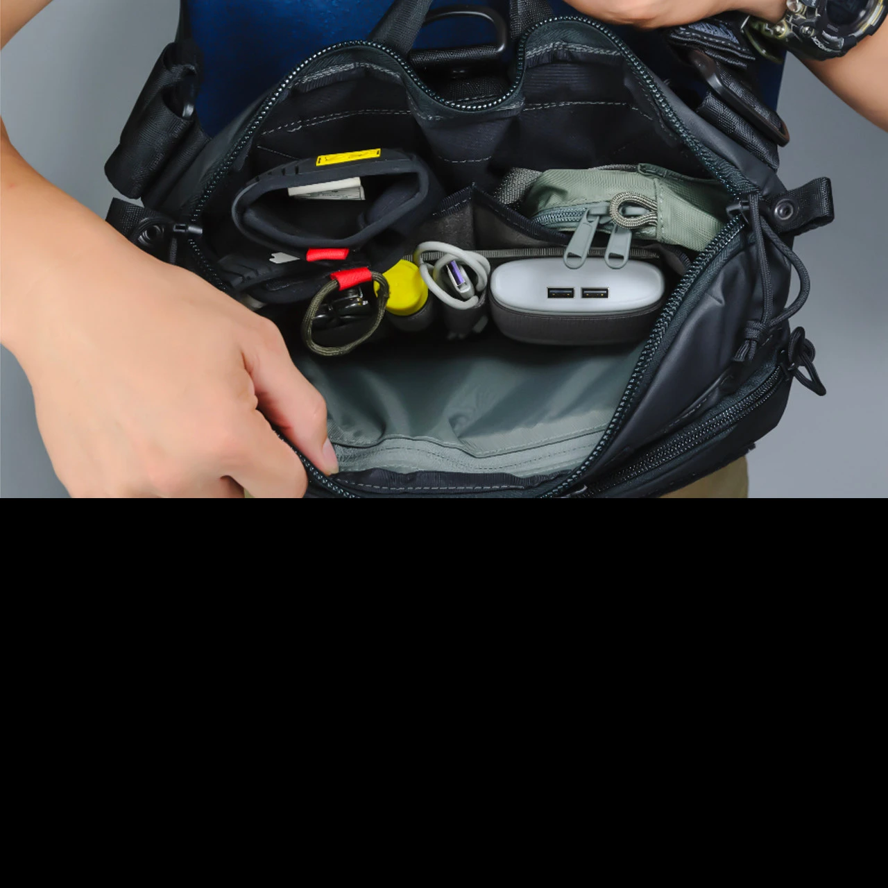 Magforce Aries Cross Body Waxed Canvas Bag - Image 16